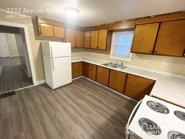 Photo - 2232 Arrow Ave