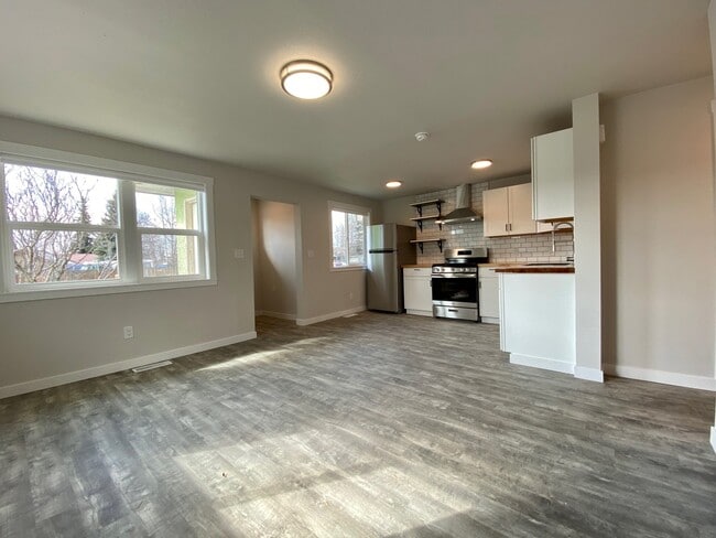 Photo - 1033 Juneau St Unit 1033
