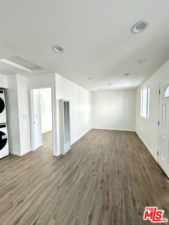 Building Photo - 2943 S 9th Ave Unit 1/2 Rental