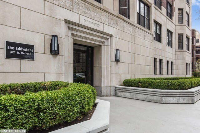Building Photo - 421 W Melrose St Unit 15D Rental