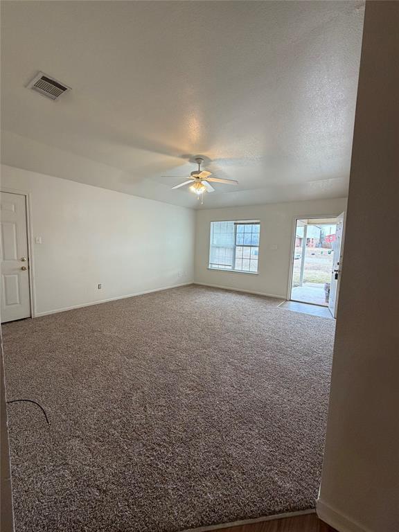 Photo - 503 Manhattan Dr