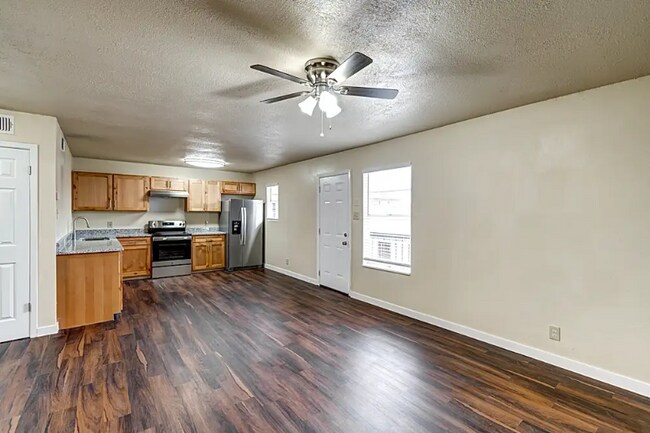 Photo - 120 Delmar St Unit 105