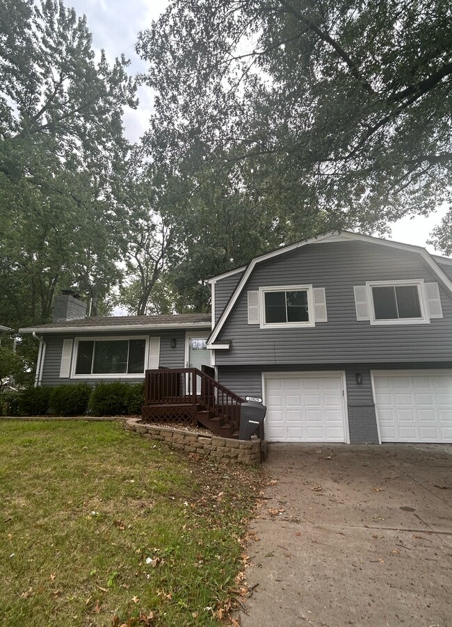 Building Photo - 50th Ter Independence