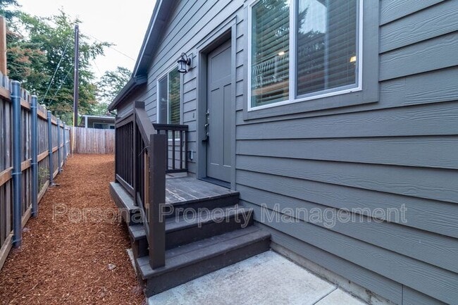 Photo - 3507 Y St
