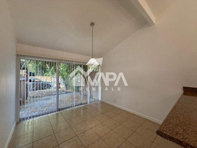 Photo - 7201 Glen Mist