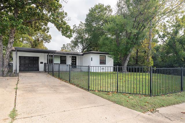 Photo - 2014 Peavy Rd