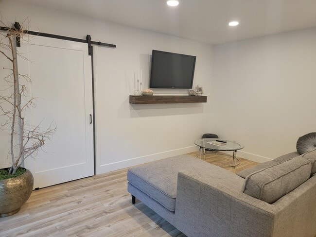 Photo - 16974 Escalon Dr