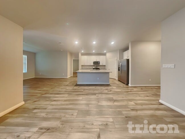 Photo - 13615 Emerson Wy