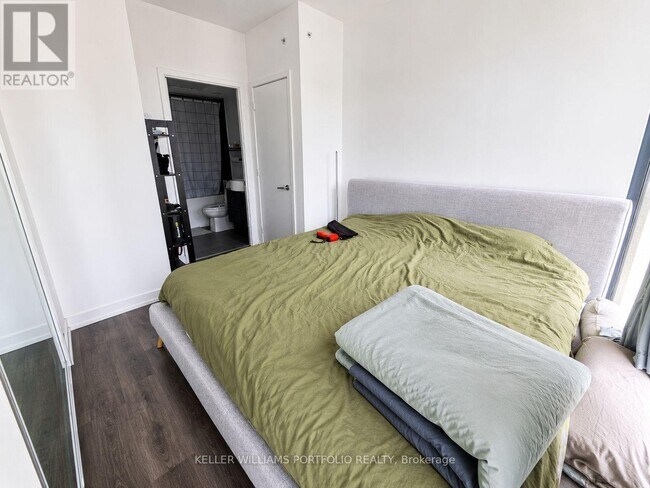 Photo - 161 Roehampton Ave Unité 3003