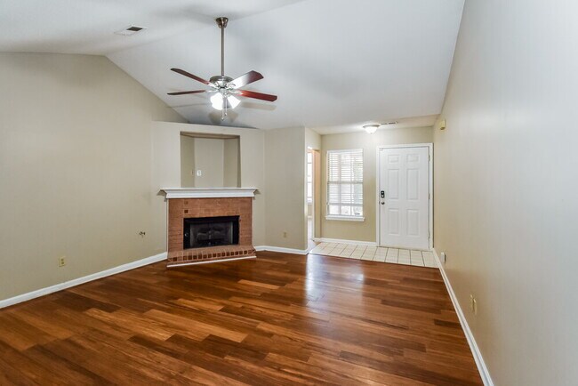 Photo - 6659 Whitten Pine Dr