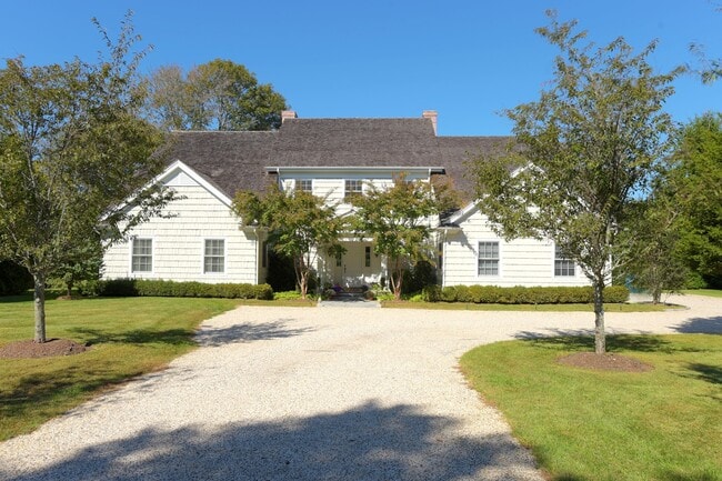 Photo - 31 Foster Crossing