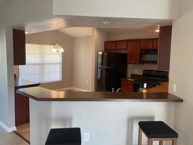 Photo - 447 Knightsbridge Cir