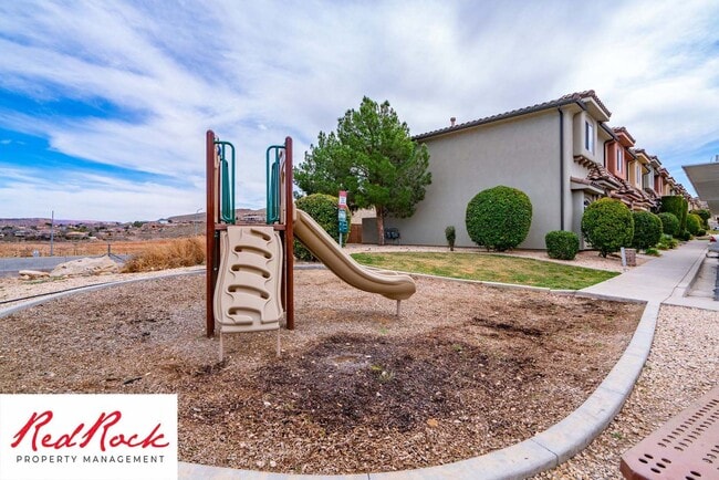 Photo - Beautiful Southgate Townhome!