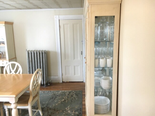 Photo - 16 Lincoln St Unit 2