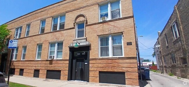 Building Photo - 4050 W Hirsch St Unit 1 Rental