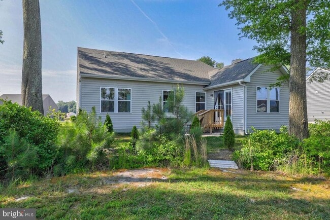 Photo - 33543 Silver Fox Dr