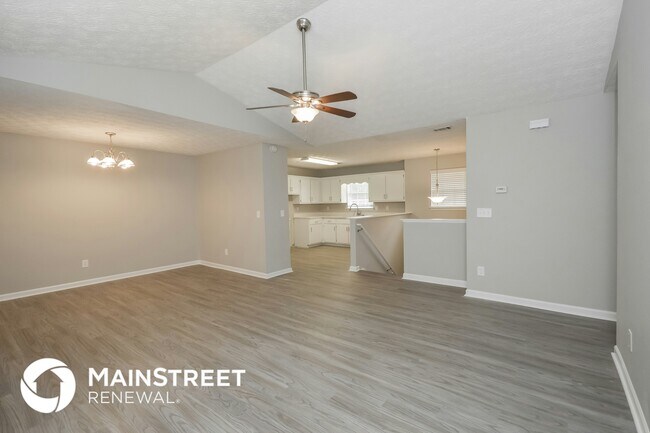 Photo - 70 Hunters Ridge Ct