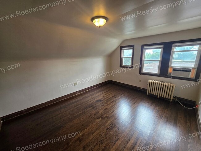 Photo - 625 Roosevelt Dr Unit 8
