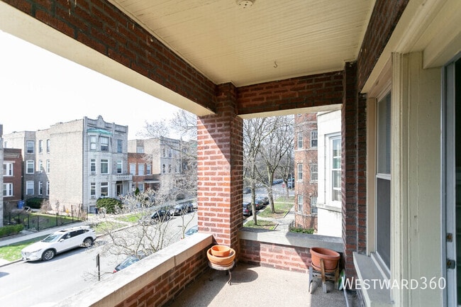 Photo - 5419 S Drexel Ave Unit 3