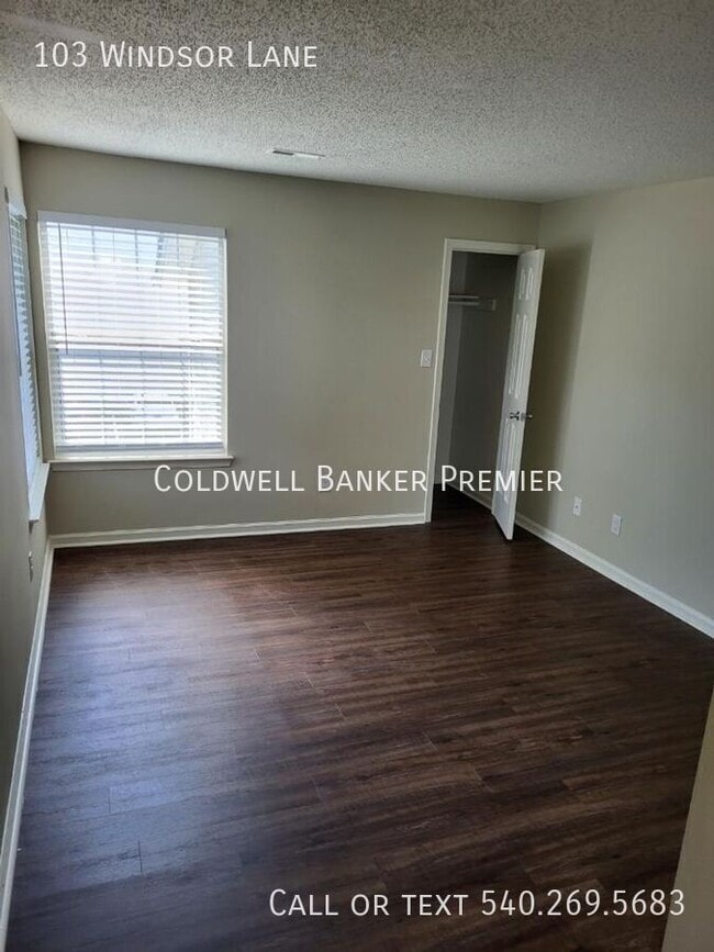 Photo - 103 Windsor Ln