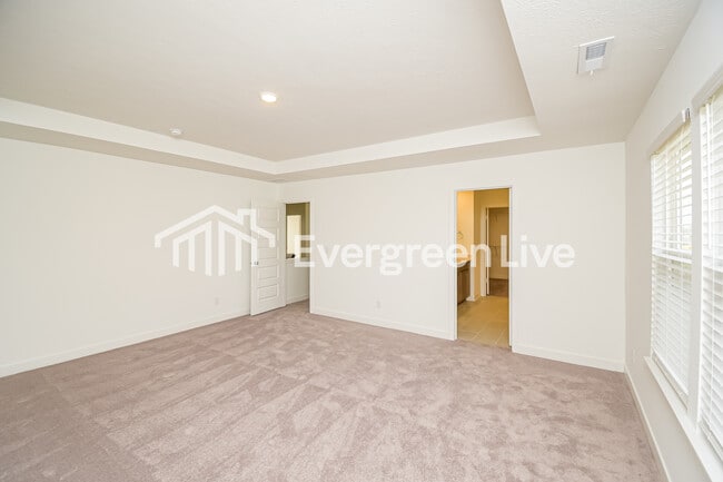 Photo - 15450 Alperton Rd