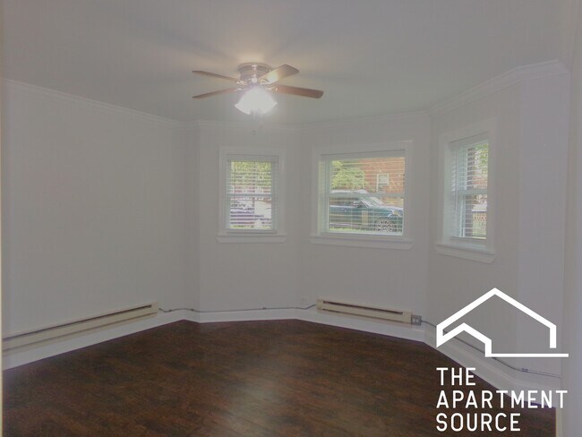 Photo - 2131 W Giddings St