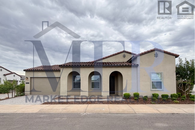 2Bed/2Bath Home in Surprise Golf Community... - 2Bed/2Bath Home in Surprise Golf Community...