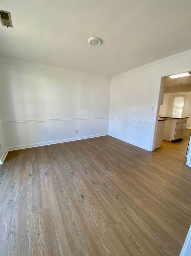 Photo - Wesleyan Pines