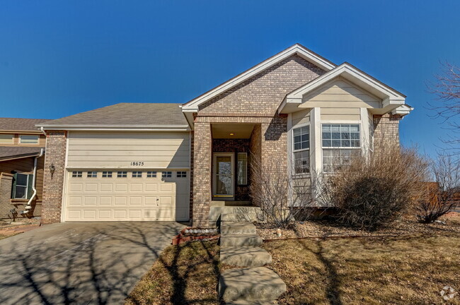 Building Photo - $2,750.00, 3 Bed, 2 Bath Ranch Style Home ...
