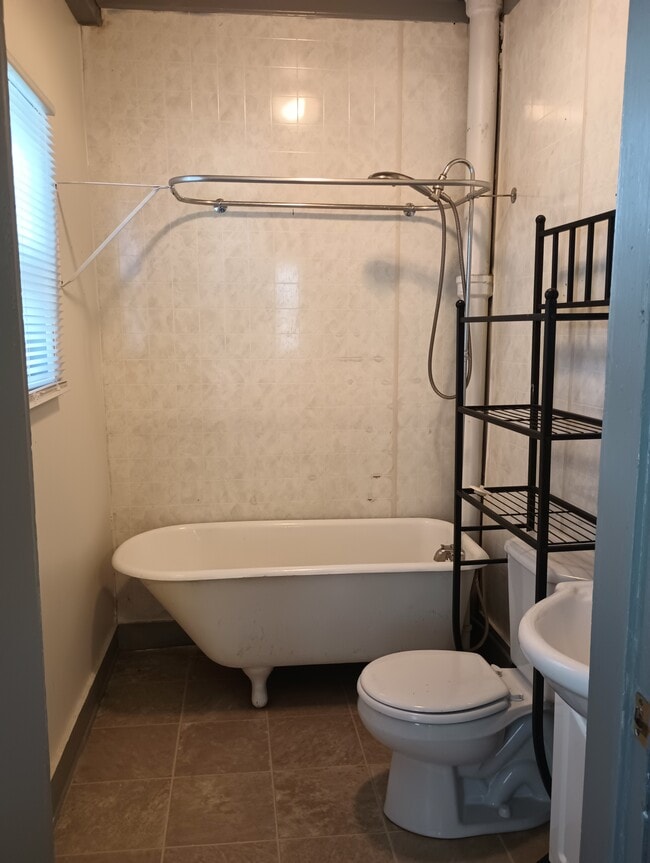 Bathroom - 126 1st St Unit 2