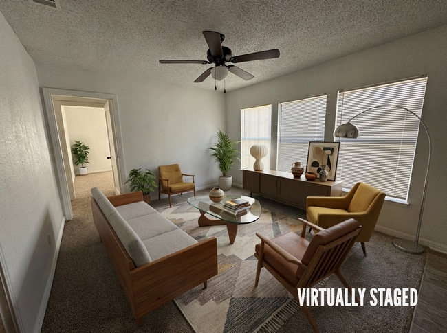 Photo - 805 W Dean Ave