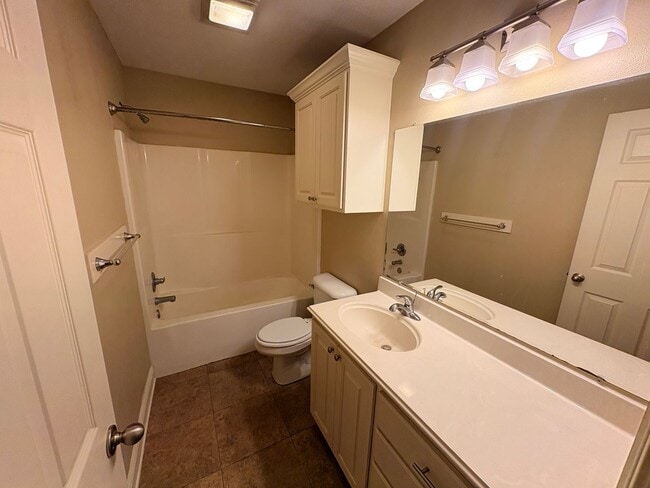 Photo - 4418 Monticello St Unit B