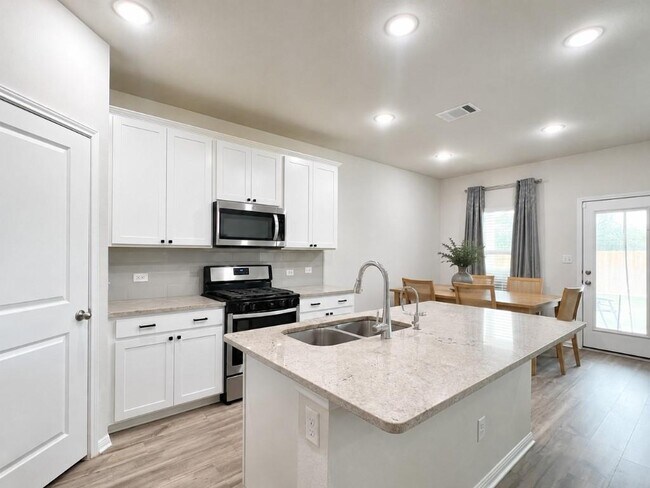 1600 Longhorn Ranch Dr