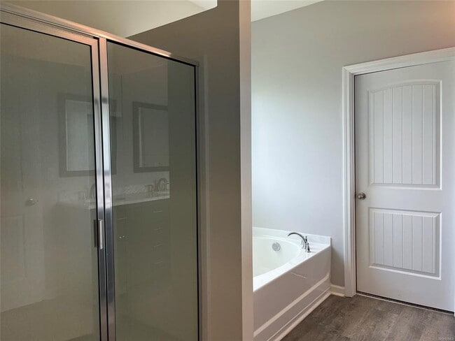 Photo - 3336 Meriwether Dr