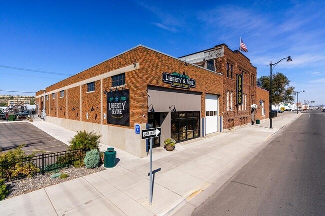Photo - 2019 Montana Ave