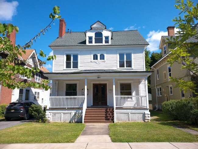 Photo - 813 Euclid Ave