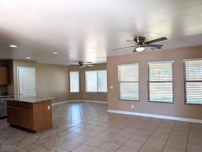 Photo - 4226 N 92nd Ln