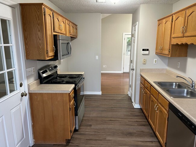 Photo - 6589 Pleasant Acres Dr