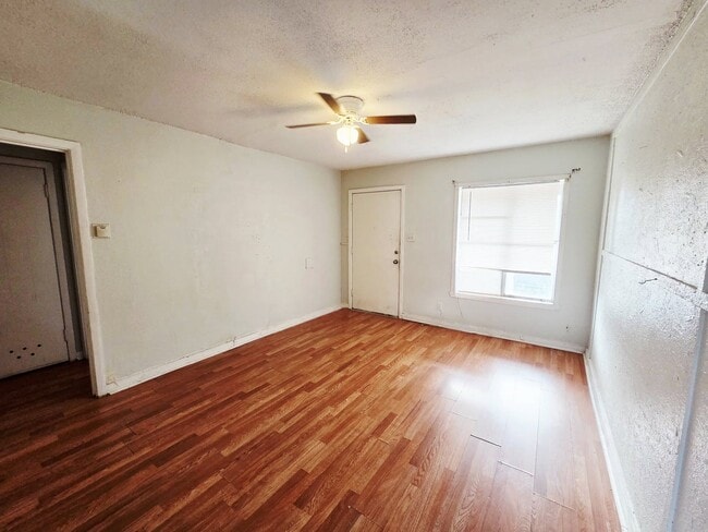 Photo - 1509 Sycamore St