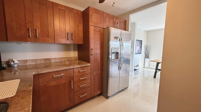 Photo - 401 Golden Isles Dr Unit 409