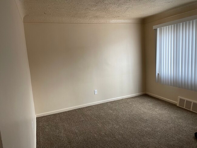 Photo - 318 Russell St