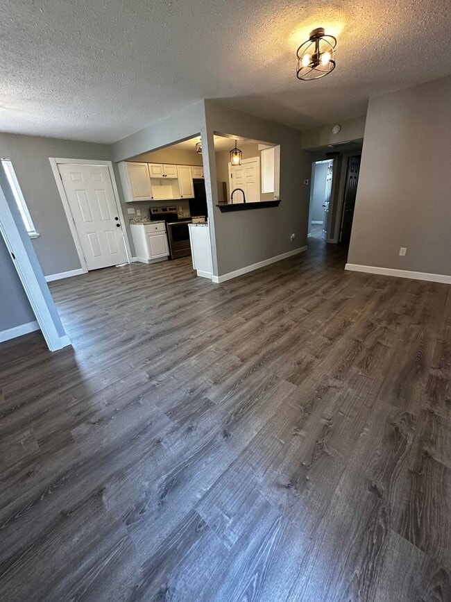 Photo - Renovated 2 Bedroom Apartment in Lake Ozark Unit 4959 Horseshoe Bend Pkwy 1B