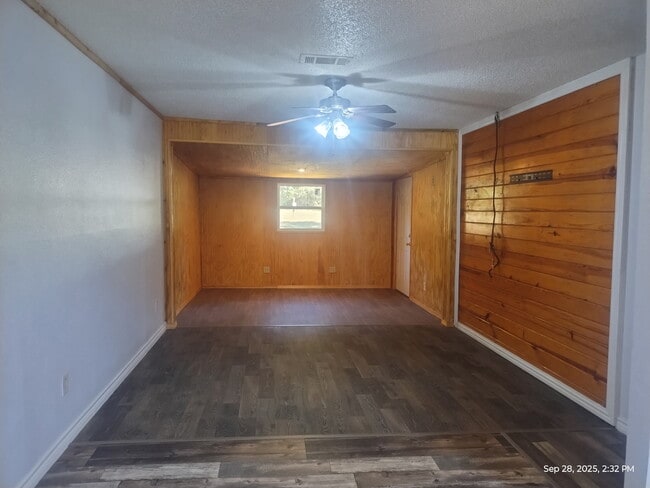 Photo - 855 Aldredge Cir