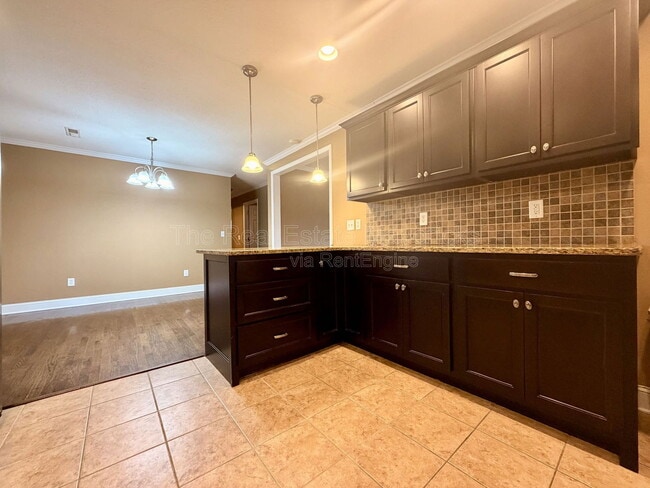 Photo - 1160 Greens Rd