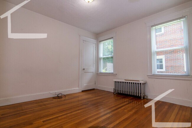 Photo - No Brokers Fee, Steps from the T Stop. Eat-in Kitchen, Laundry on a Site, Parking for Rent