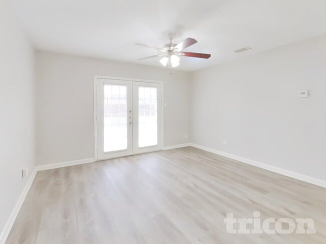 Photo - 9007 Gauguin Dr