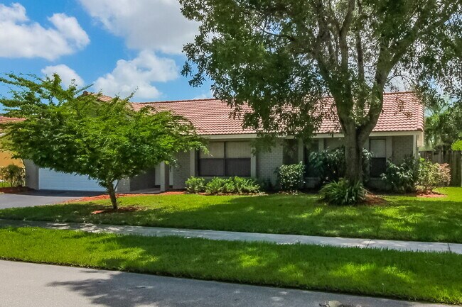 Photo - 1904 NW 79th Ave