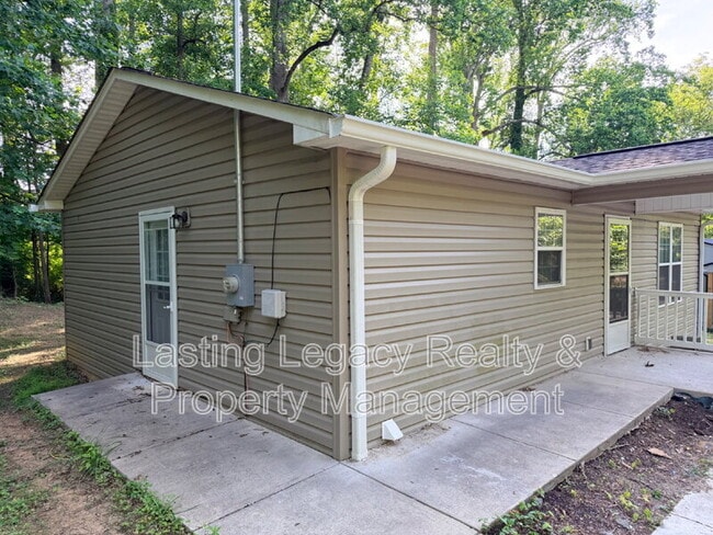 Photo - 134 Spruce St