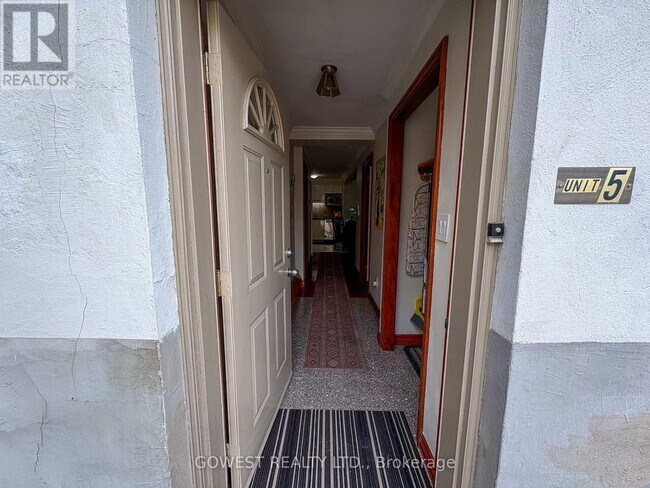 Photo - 20 Glen Gordon Rd Unit 5