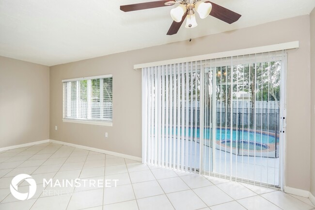 Photo - 8640 NW 25th St